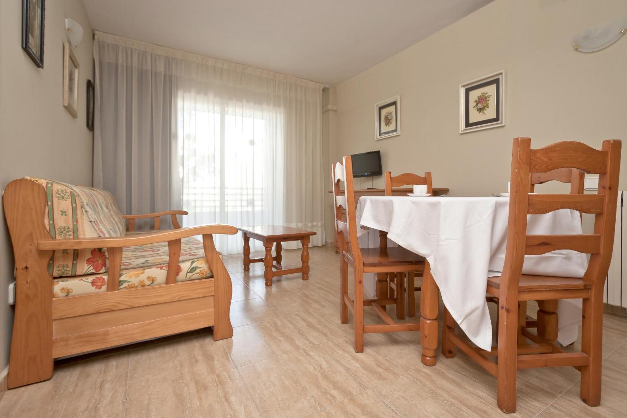 Apartbeach Royal Apartments Salou Zewnętrze zdjęcie